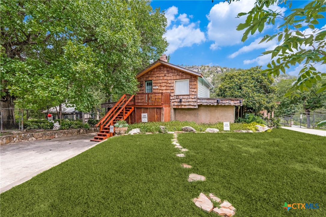 8570 River Road New Braunfels, TX 78132 - Photo 12 of 46 Gallery Image 12