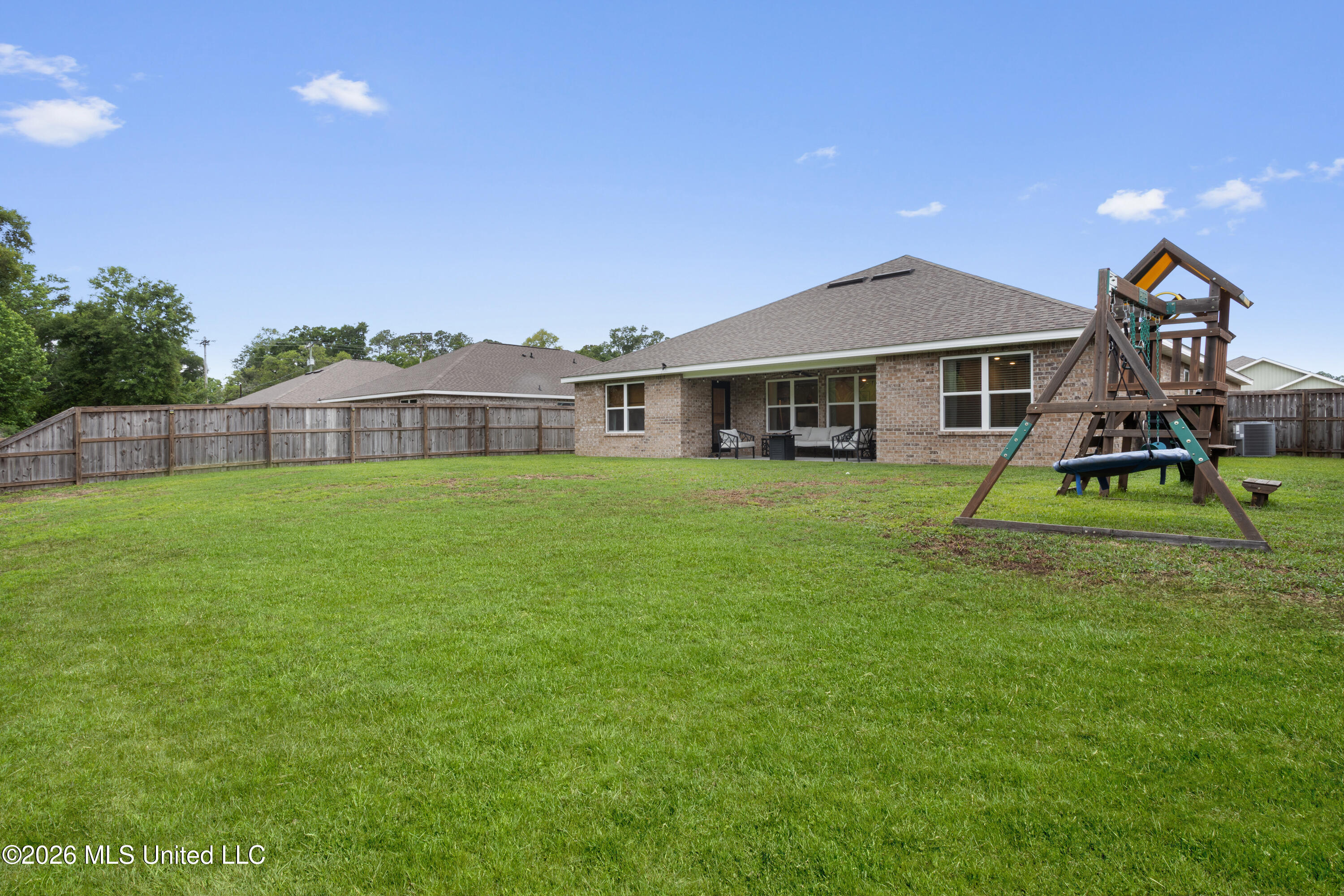 1004 Enclave Circle Long Beach, MS 39560 - Photo 38 of 40 00038