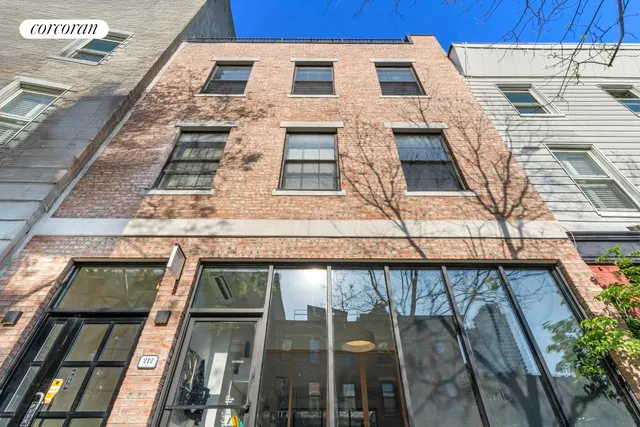 a view of outdoor space yard and patio