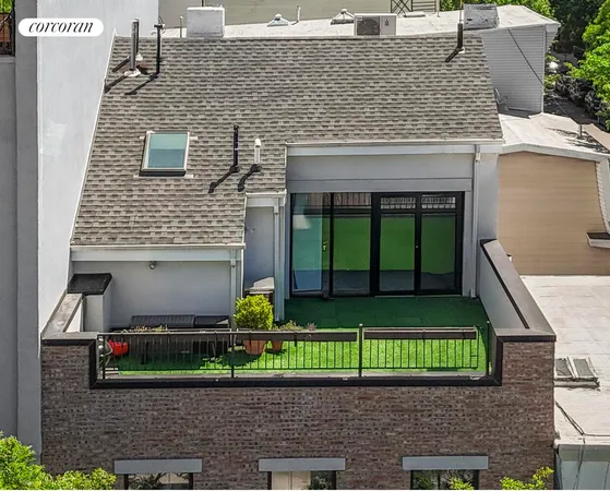 $5,300,000 | 212 Franklin Street | Greenpoint