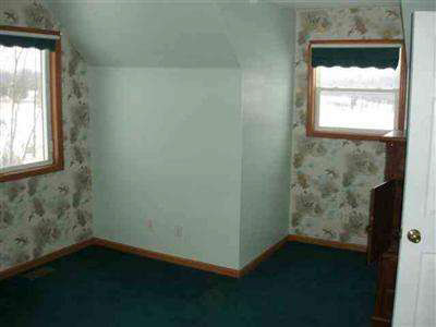 6356 West Coon Lake Road Howell, MI 48843 - Photo 5 of 11 20238410-4.JPG