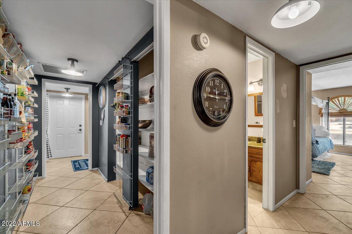 974 North Al Sieber Road Apache Junction, AZ 85119 - Photo 35 of 59 34-Hallway