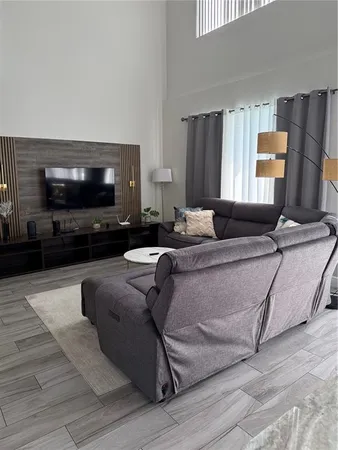 $3,500 | 338 Holborn Loop, Davenport, FL 33897