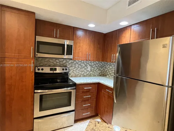 $229,000 | 12980 Vista Isles Drive, Unit 314, Sunrise, FL 33325
