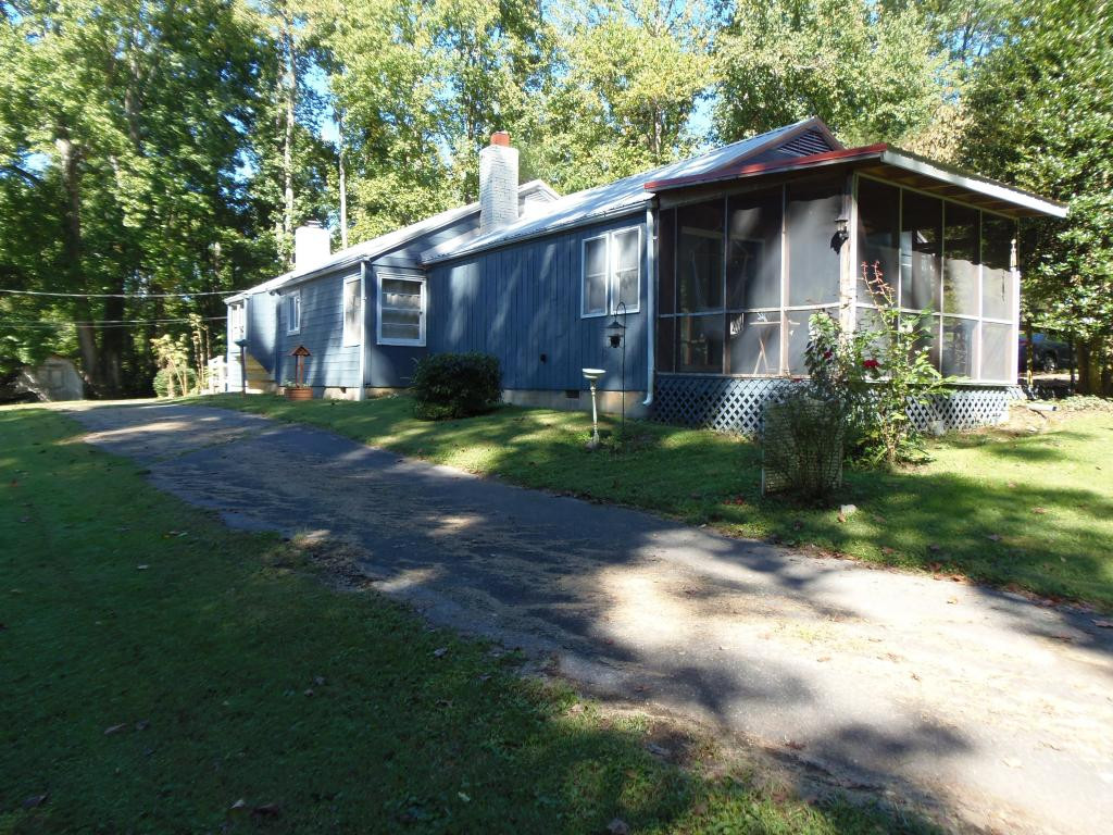 186 Cbm Camp Road Watauga, TN 37694 - Photo 4 of 23 Photo 4