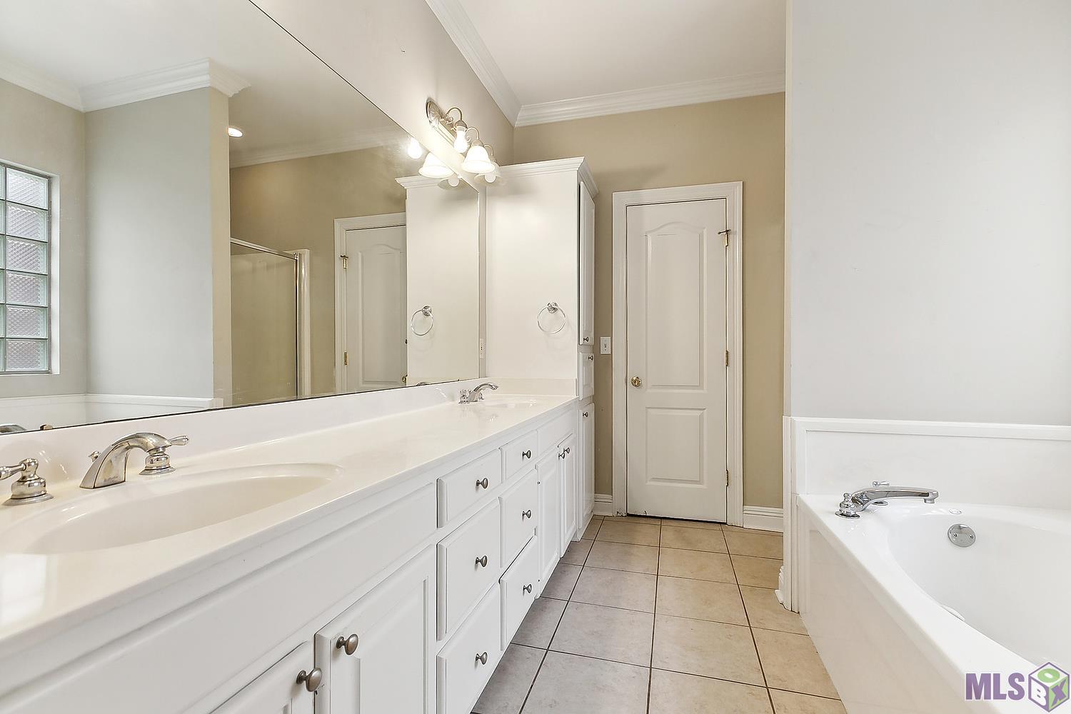 10539 Springpark Avenue Baton Rouge, LA 70810 - Photo 10 of 13