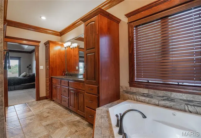 $1,500,000 | 10665 Highway 160, Harviell, MO 63945