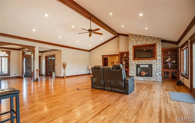 $1,500,000 | 10665 Highway 160, Harviell, MO 63945