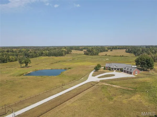 $1,500,000 | 10665 Highway 160, Harviell, MO 63945