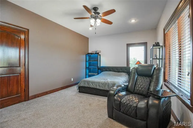 $1,500,000 | 10665 Highway 160, Harviell, MO 63945