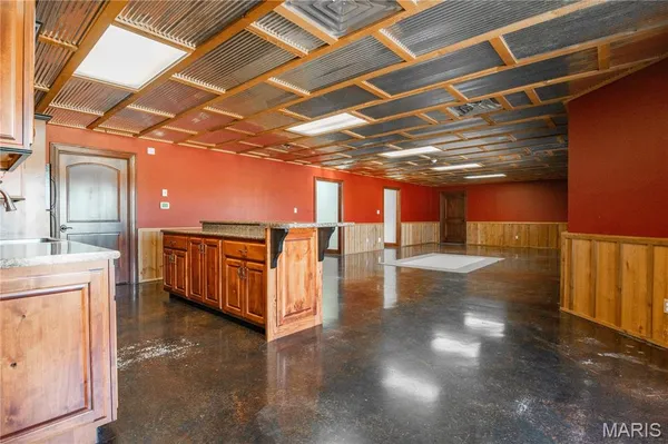 $1,500,000 | 10665 Highway 160, Harviell, MO 63945