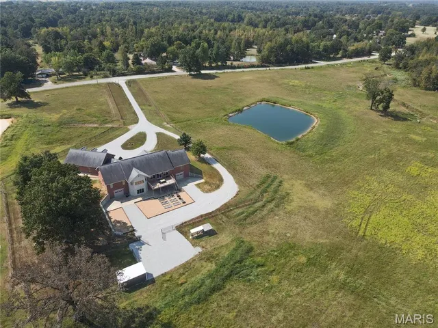 $1,500,000 | 10665 Highway 160, Harviell, MO 63945