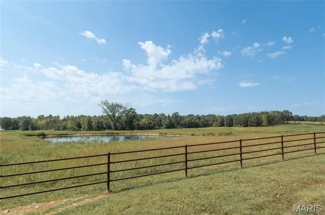 $1,500,000 | 10665 Highway 160, Harviell, MO 63945