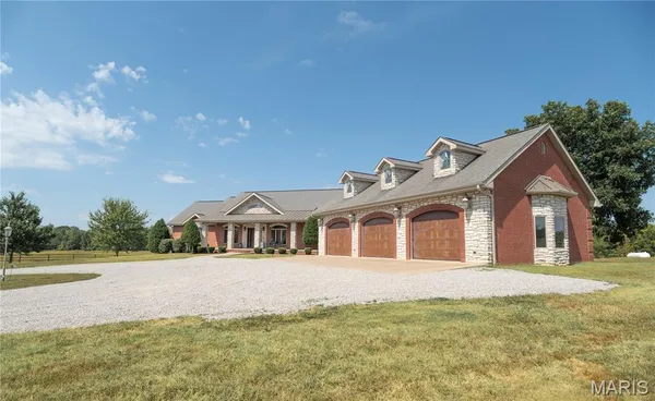 $1,500,000 | 10665 Highway 160, Harviell, MO 63945