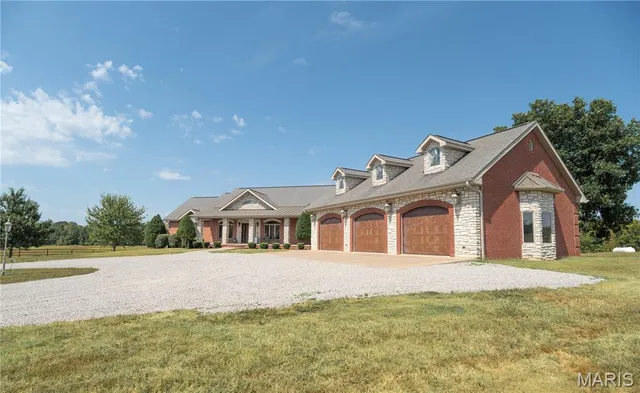 $1,500,000 | 10665 Highway 160, Harviell, MO 63945