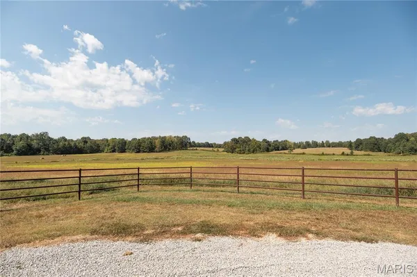 $1,500,000 | 10665 Highway 160, Harviell, MO 63945