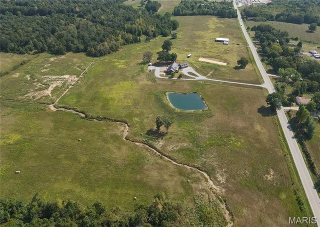 $1,500,000 | 10665 Highway 160, Harviell, MO 63945