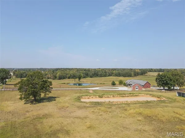 $1,500,000 | 10665 Highway 160, Harviell, MO 63945
