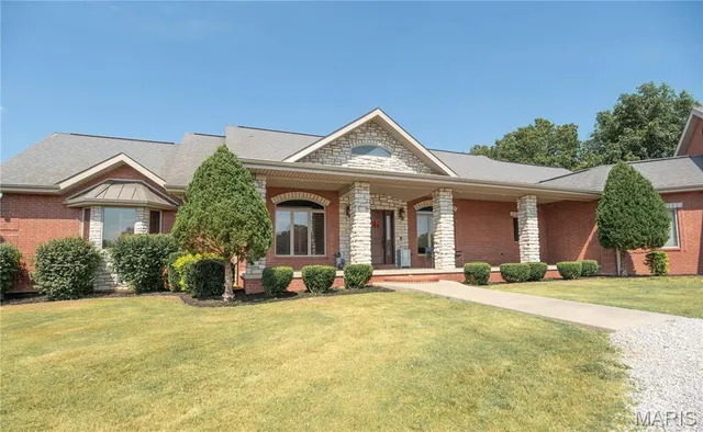 $1,500,000 | 10665 Highway 160, Harviell, MO 63945