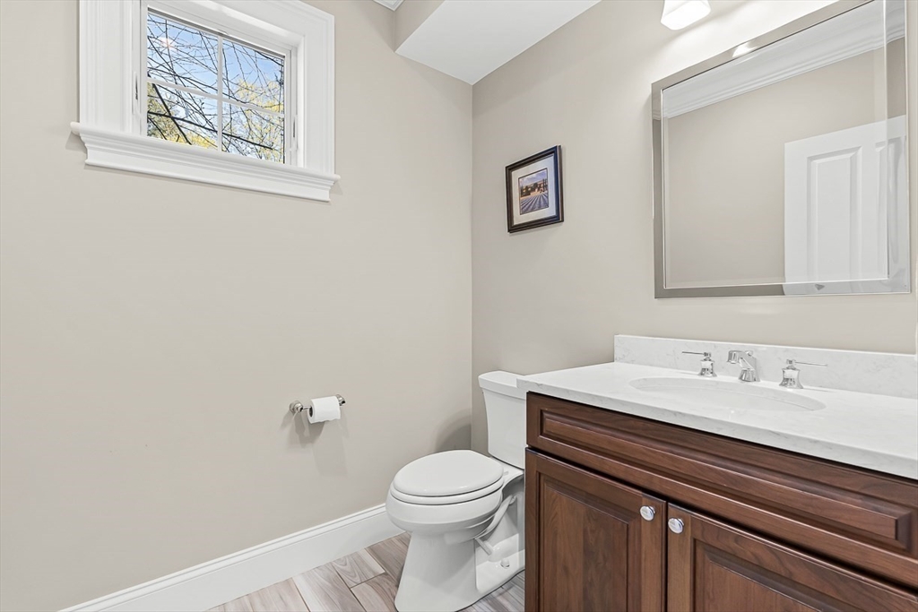 15 York Road Winchester, MA 01890 - Photo 16 of 38