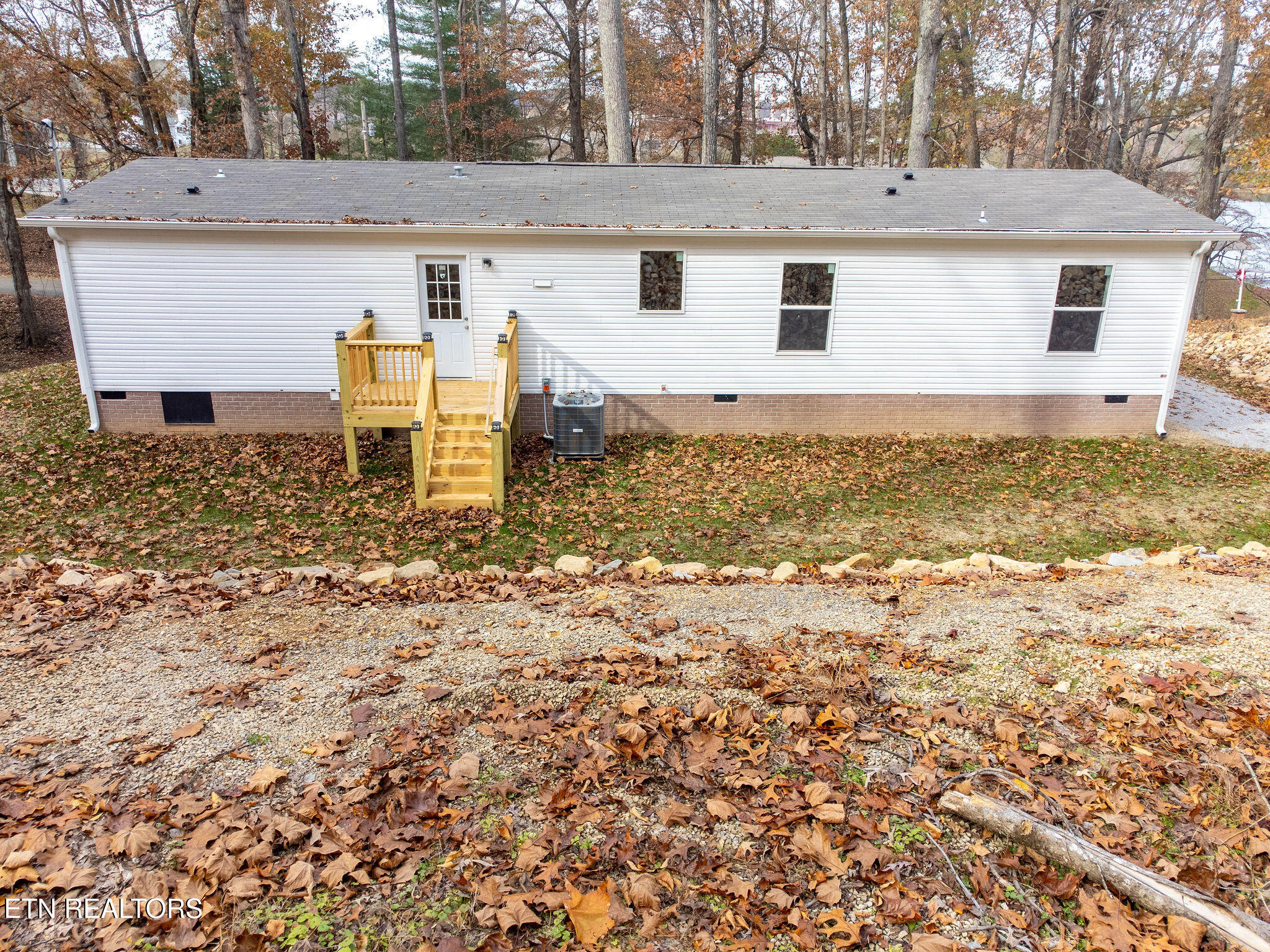 509 Lakewood Road Kingston, TN 37763 - Photo 5 of 50 DJI_0675-HDR