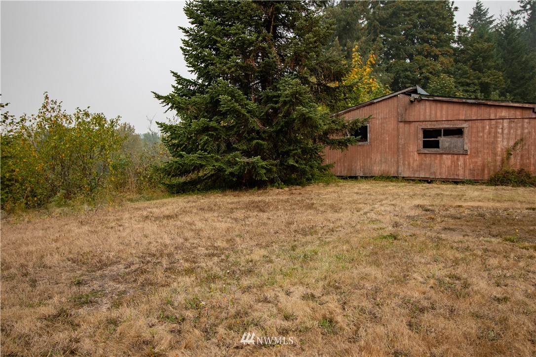 19531 Michigan Hill Road Southwest Rochester, WA 98579 - Photo 21 of 31