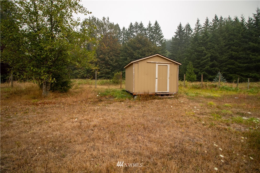 19531 Michigan Hill Road Southwest Rochester, WA 98579 - Photo 28 of 31