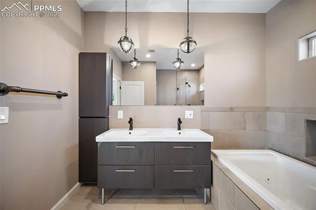 $875,000 | 633 Tierra Verde Court, Colorado Springs, CO 80904