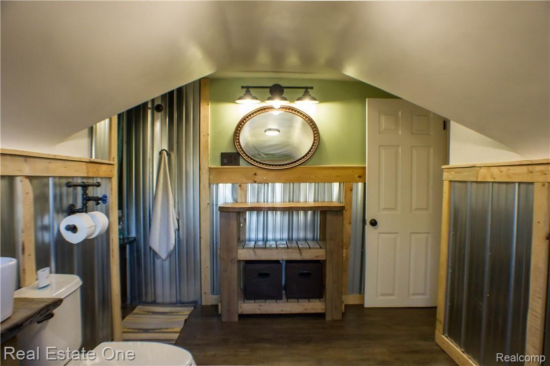 24960 31 Mile Road Ray, MI 48096 - Photo 31 of 47 2nd floor bath
