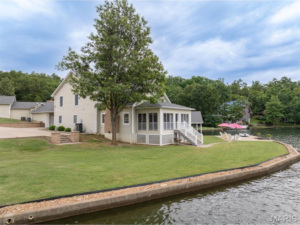 2041 Compass Circle Perryville, MO 63775 - Photo 7 of 60