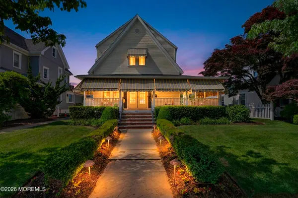 $2,895,000 | 330 Garfield Avenue, Avon-by-the-Sea, NJ 07717