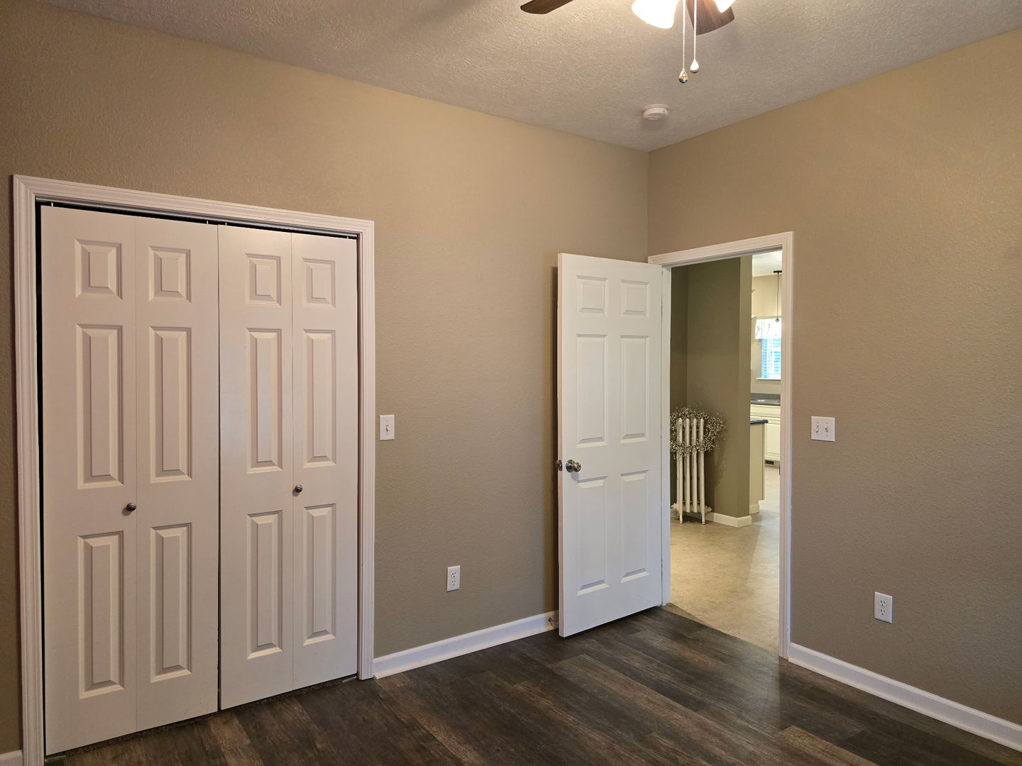 2806 Jones Street Eldorado, IL 62930 - Photo 15 of 23