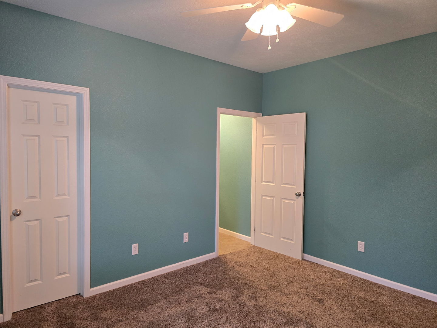 2806 Jones Street Eldorado, IL 62930 - Photo 16 of 23