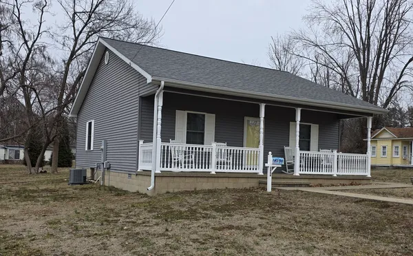 $162,500 | 2806 Jones Street, Eldorado, IL 62930