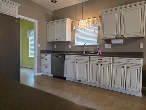 $162,500 | 2806 Jones Street, Eldorado, IL 62930