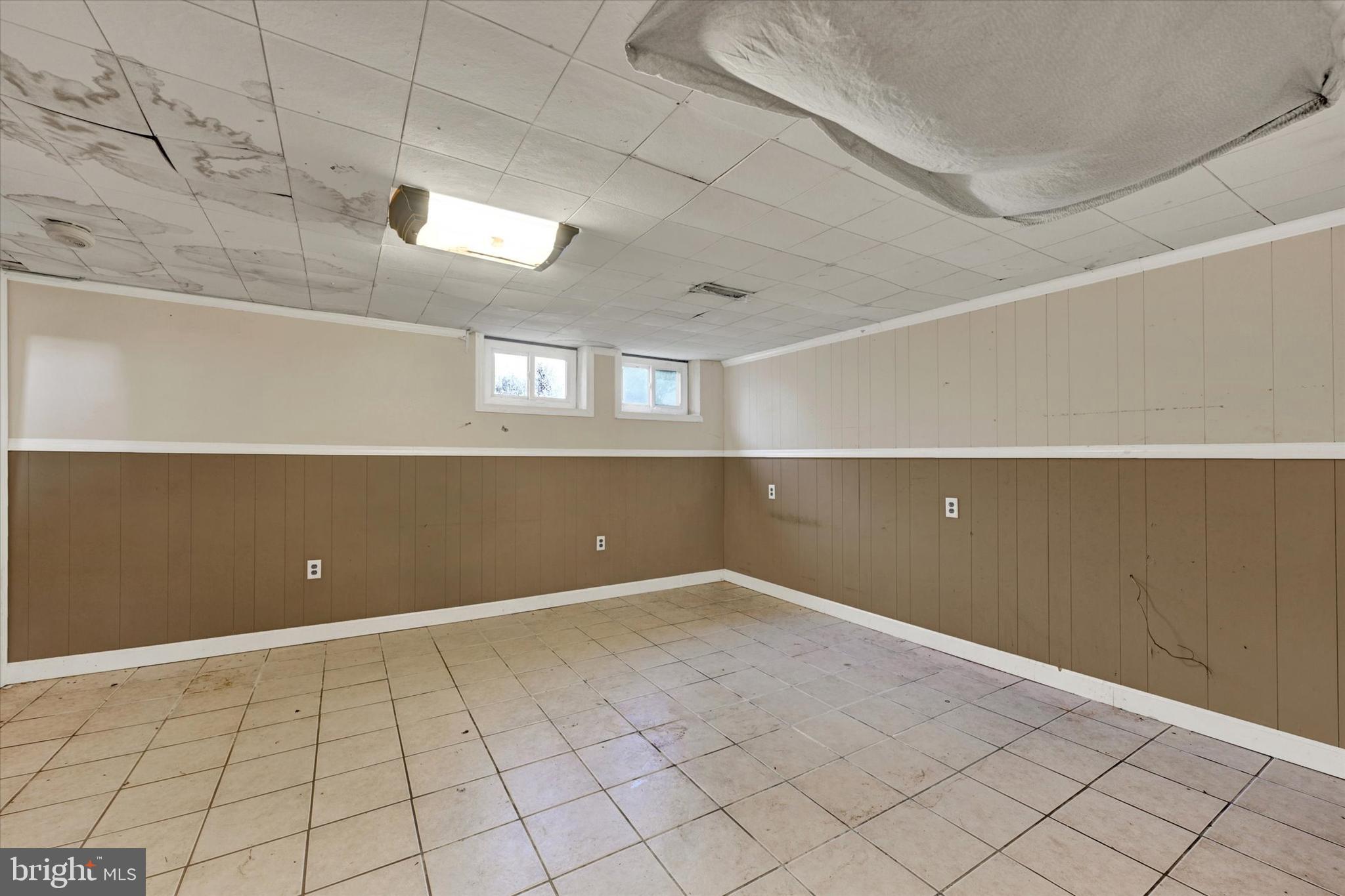 1117 Deanwood Road Baltimore, MD 21234 - Photo 14 of 23 Gallery Image 14