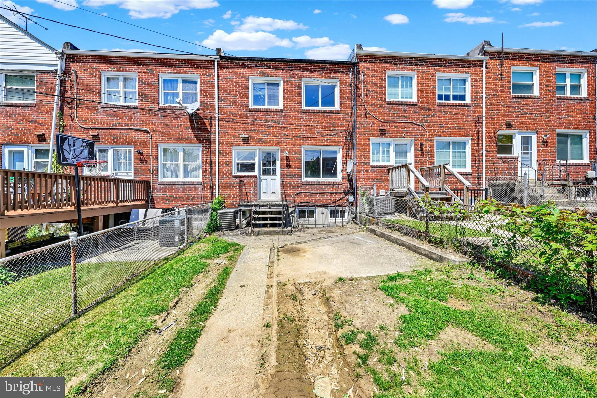1117 Deanwood Road Baltimore, MD 21234 - Photo 18 of 23 Gallery Image 18
