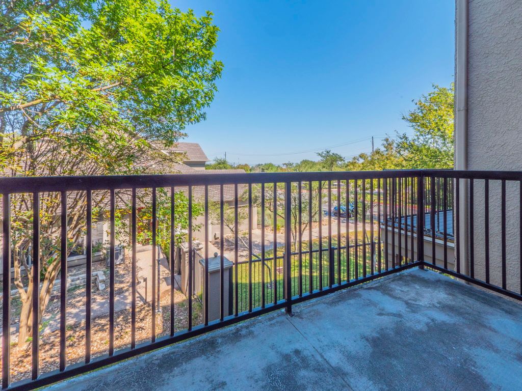 11203 Ranch Road 2222, Unit 107 Austin, TX 78730 - Photo 24 of 33 a view of a balcony