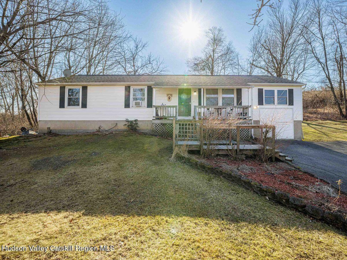 25 Deller Road Highland, NY 12528 - Photo 1 of 18 photo_online_001