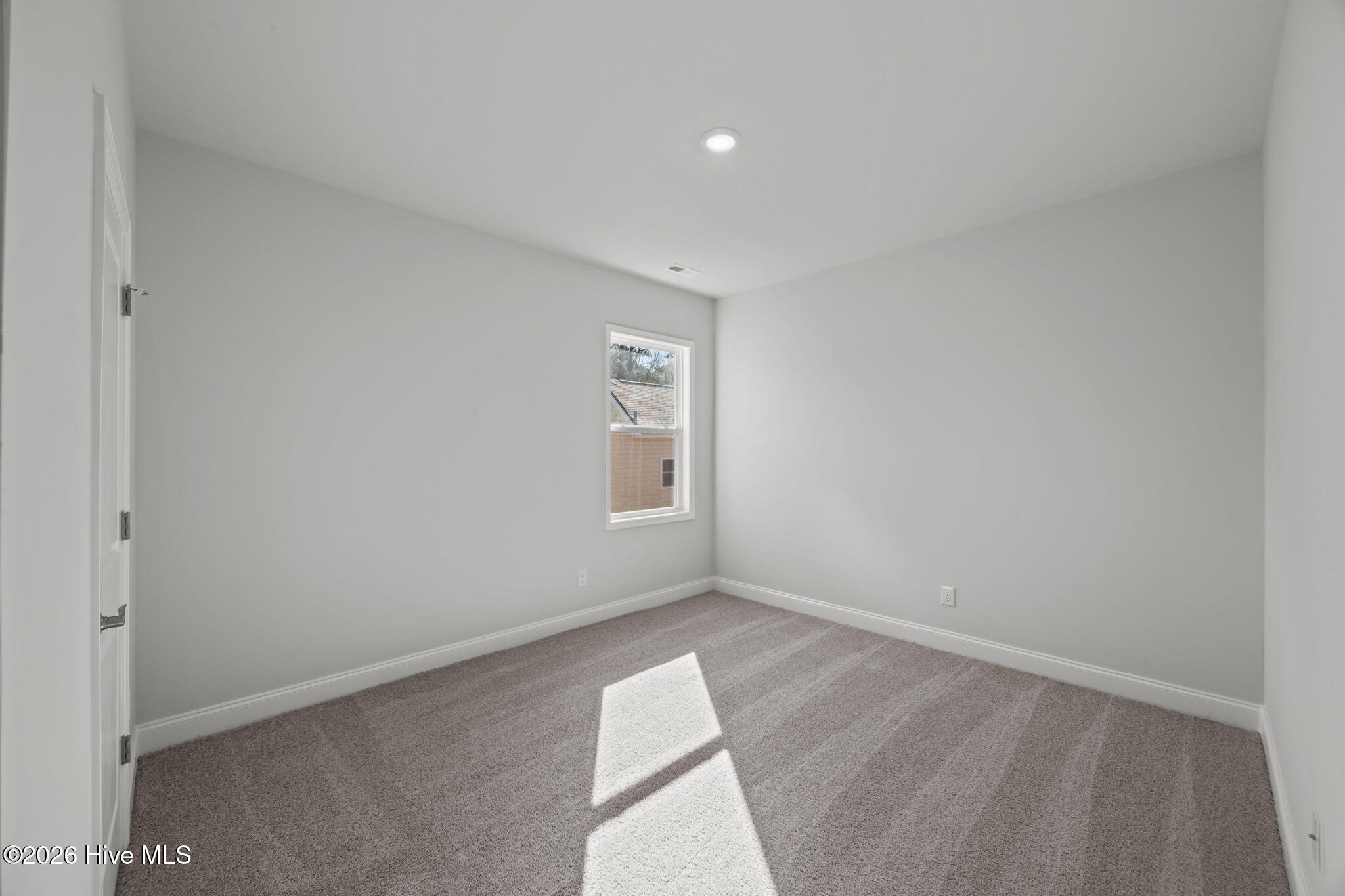 5708 Sloop Court New Bern, NC 28560 - Photo 25 of 90 11-web-or-mls-0C0A1355