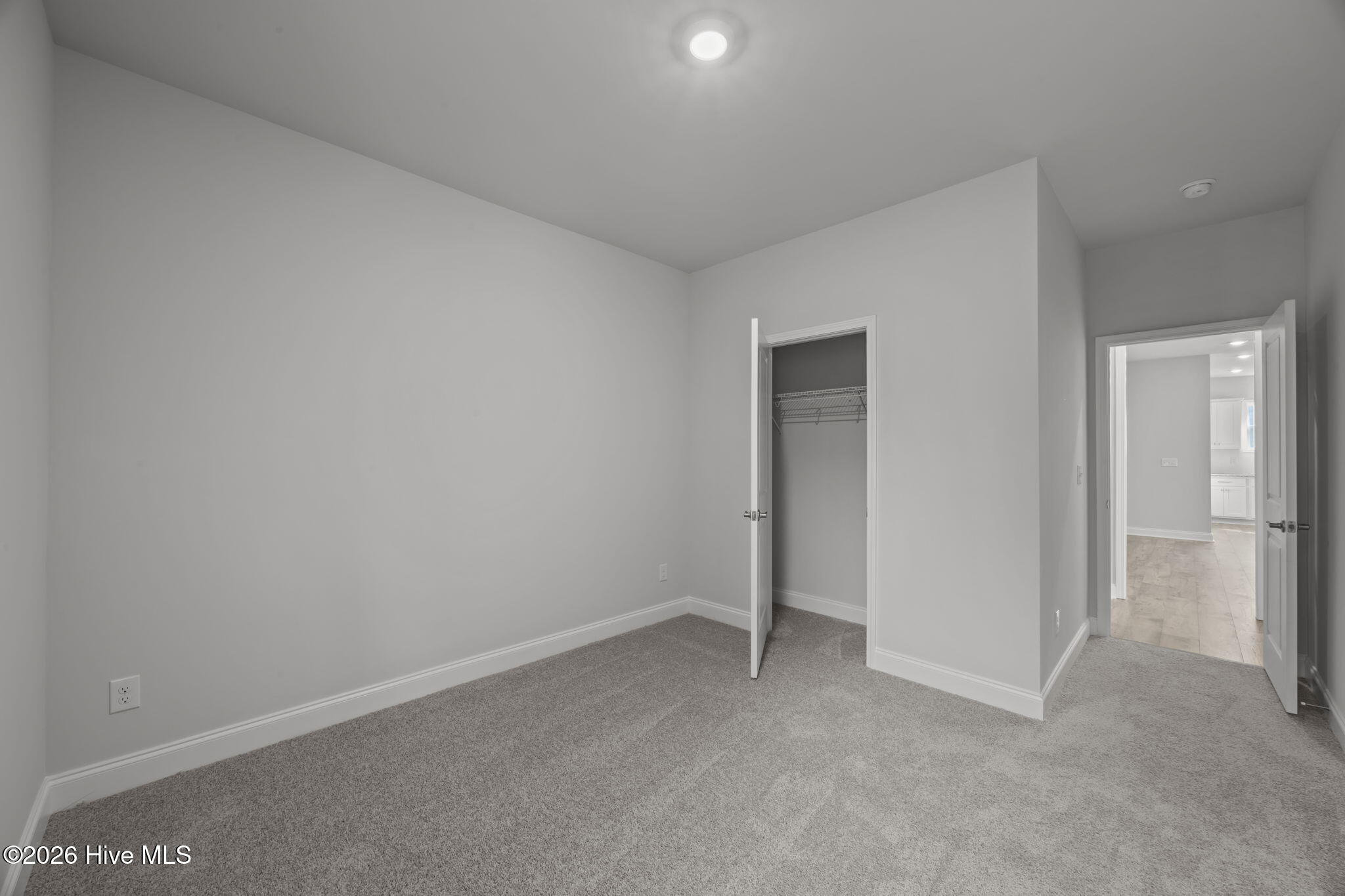 5708 Sloop Court New Bern, NC 28560 - Photo 27 of 90 26-web-or-mls-0C0A1404