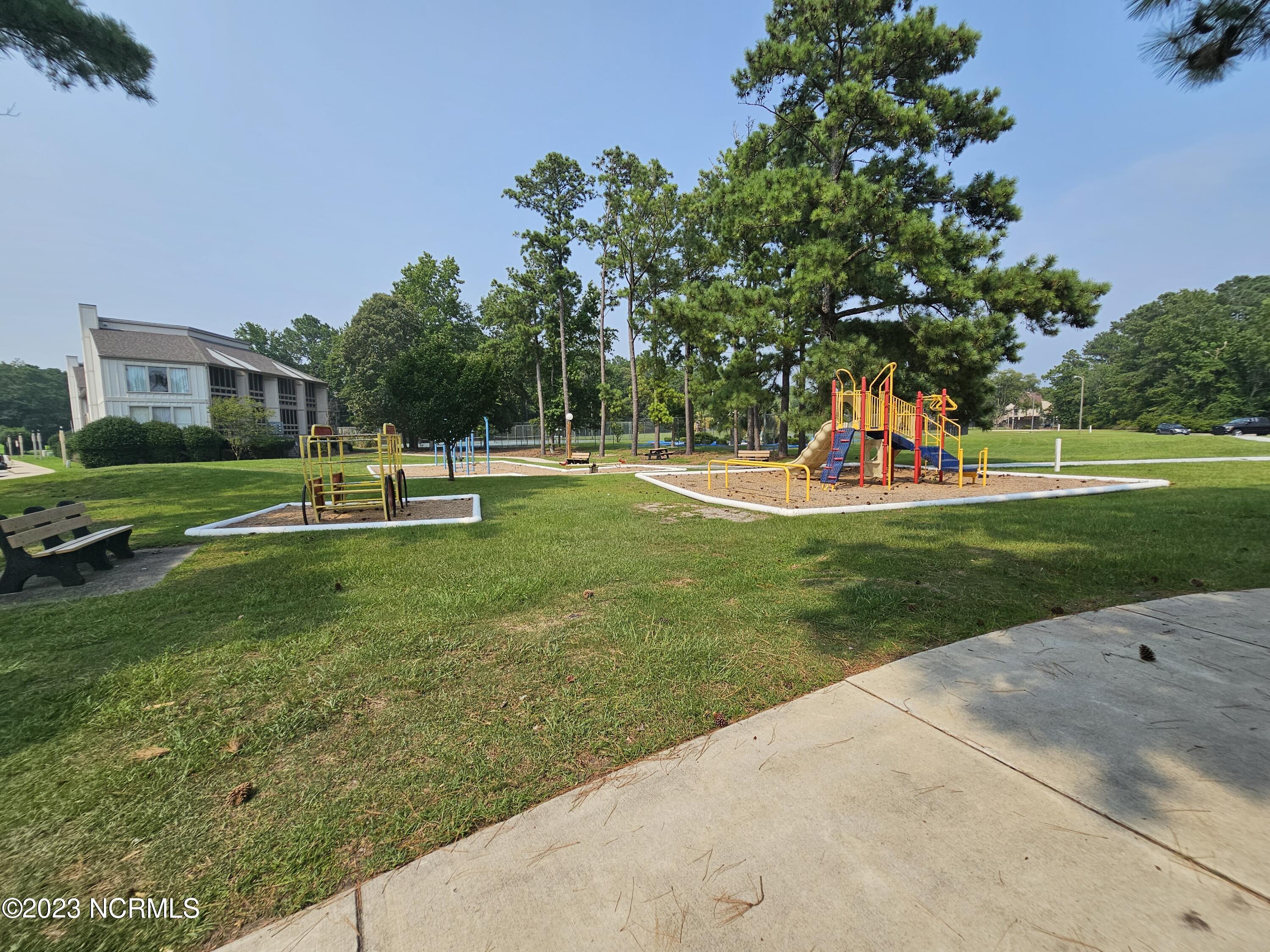 5708 Sloop Court New Bern, NC 28560 - Photo 60 of 90 20230718_155422