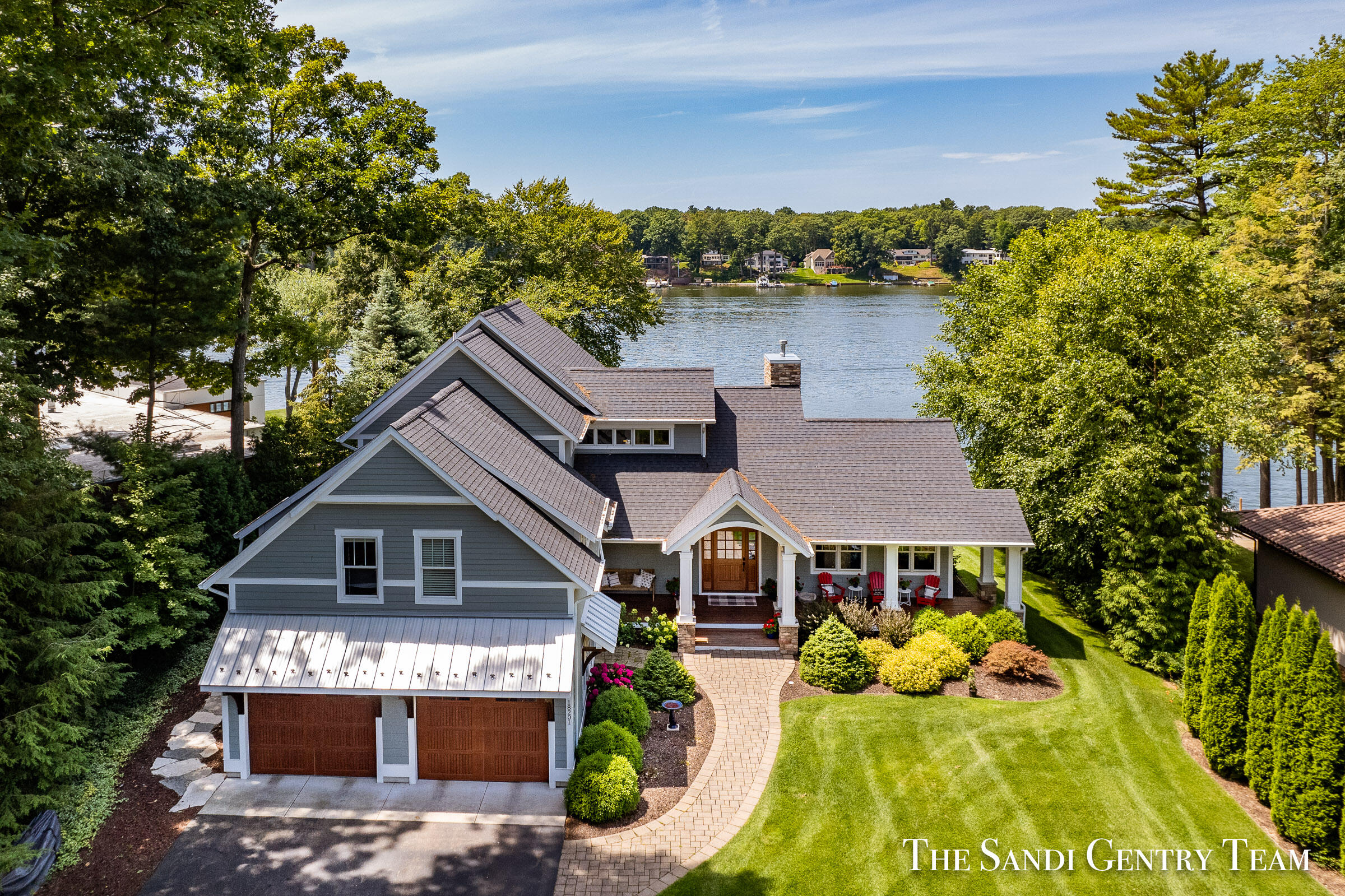18201 North Fruitport Road Spring Lake, MI 49456 - Photo 4 of 98 DJI_0129