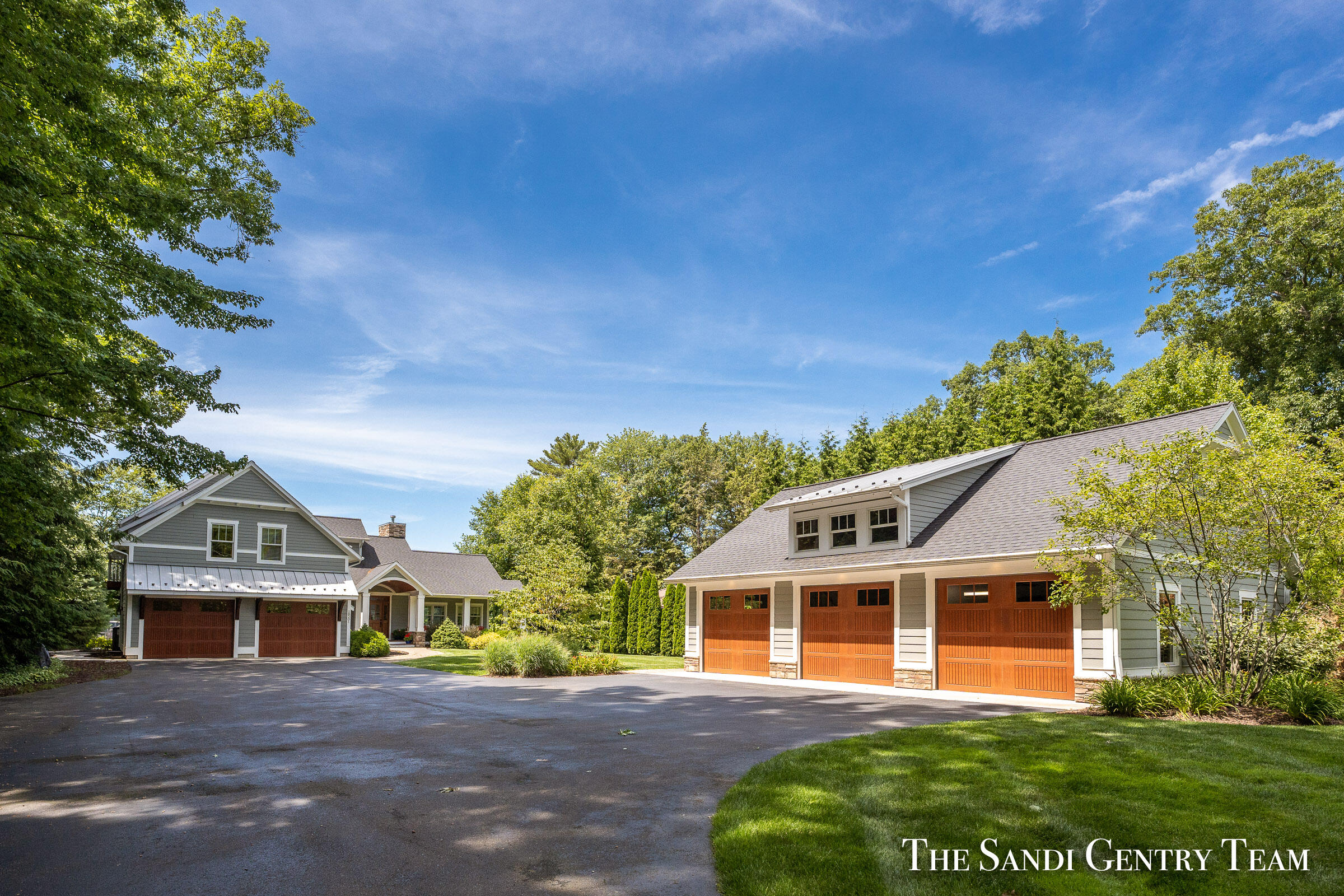 18201 North Fruitport Road Spring Lake, MI 49456 - Photo 8 of 98 AIV00019