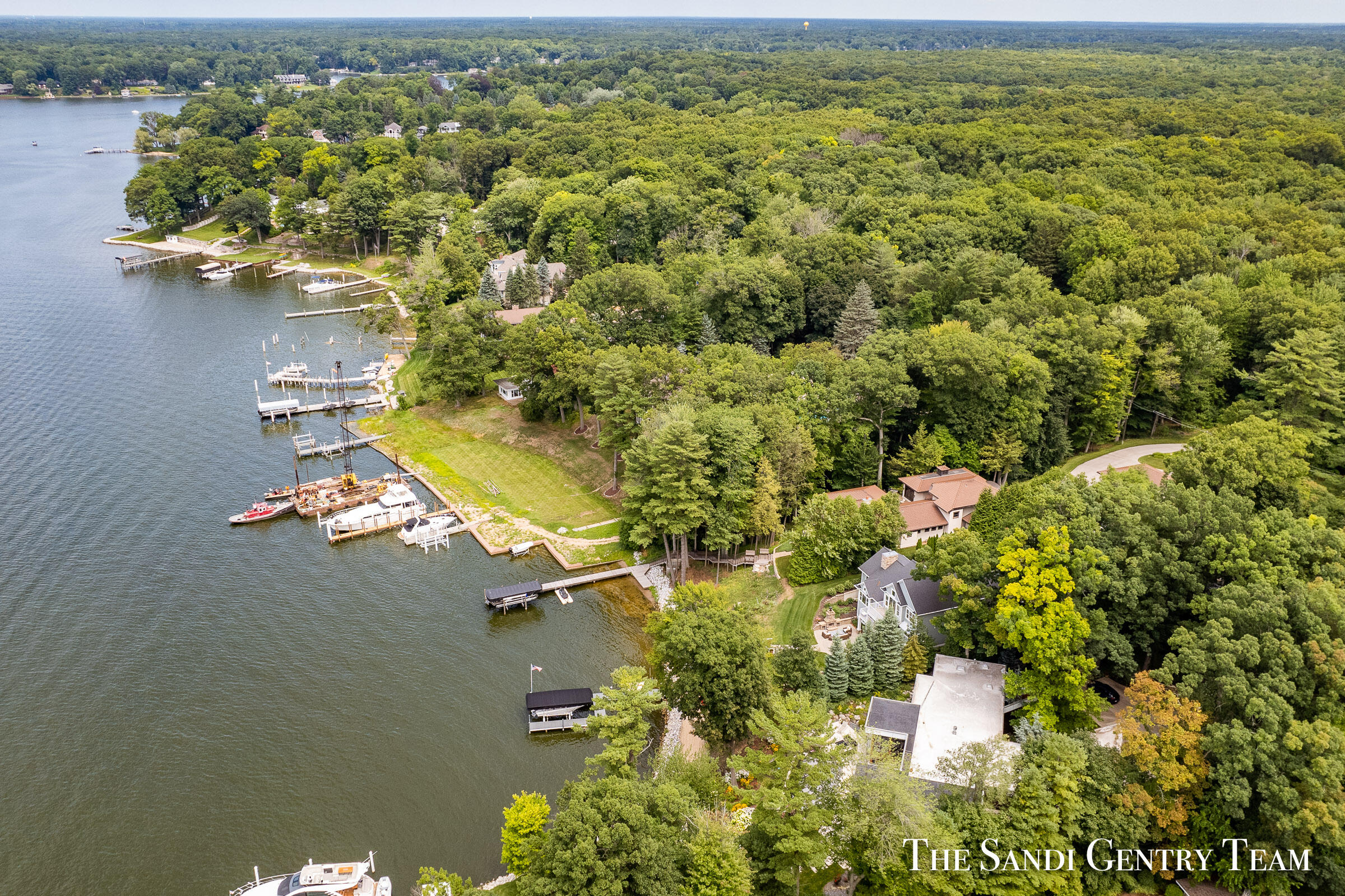 18201 North Fruitport Road Spring Lake, MI 49456 - Photo 93 of 98 DJI_0034