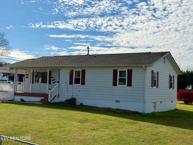 $274,500 | 246 Valley View Road, La Follette, TN 37766