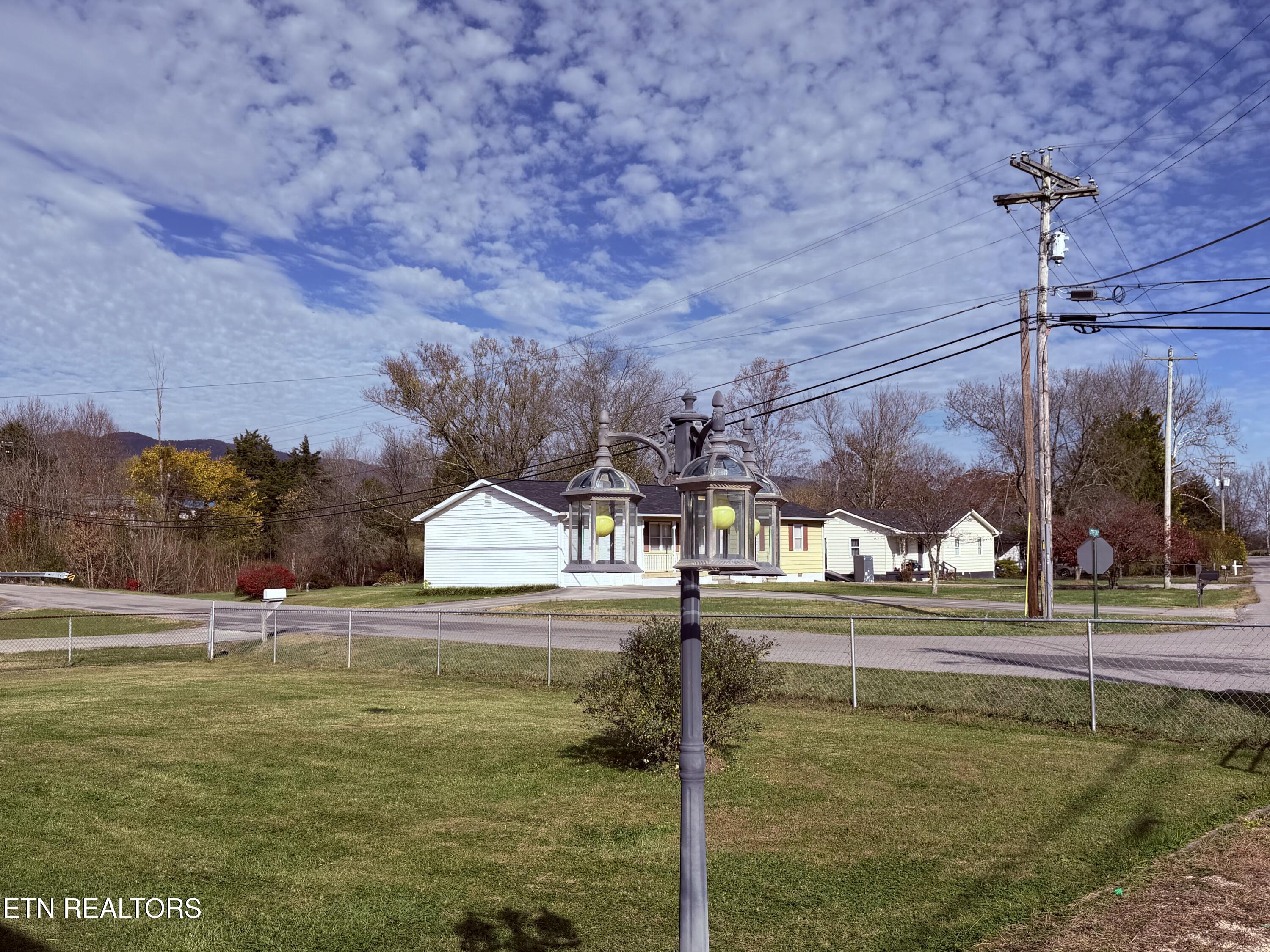 246 Valley View Road La Follette, TN 37766 - Photo 32 of 34 IMG_3909