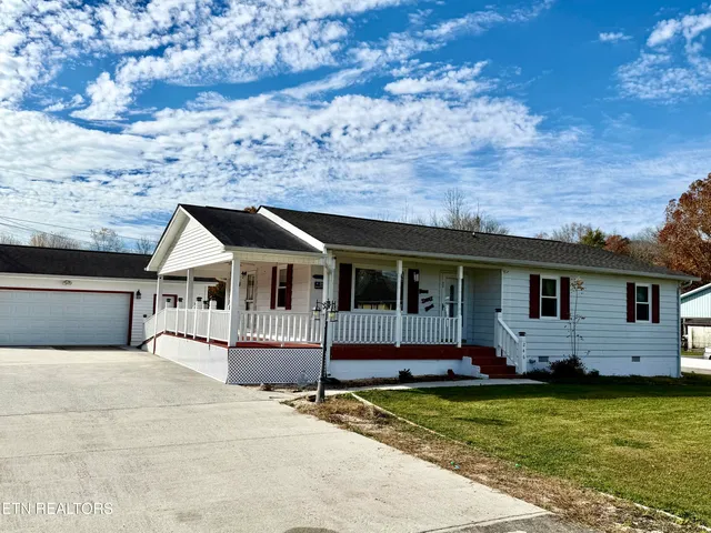 $274,500 | 246 Valley View Road, La Follette, TN 37766