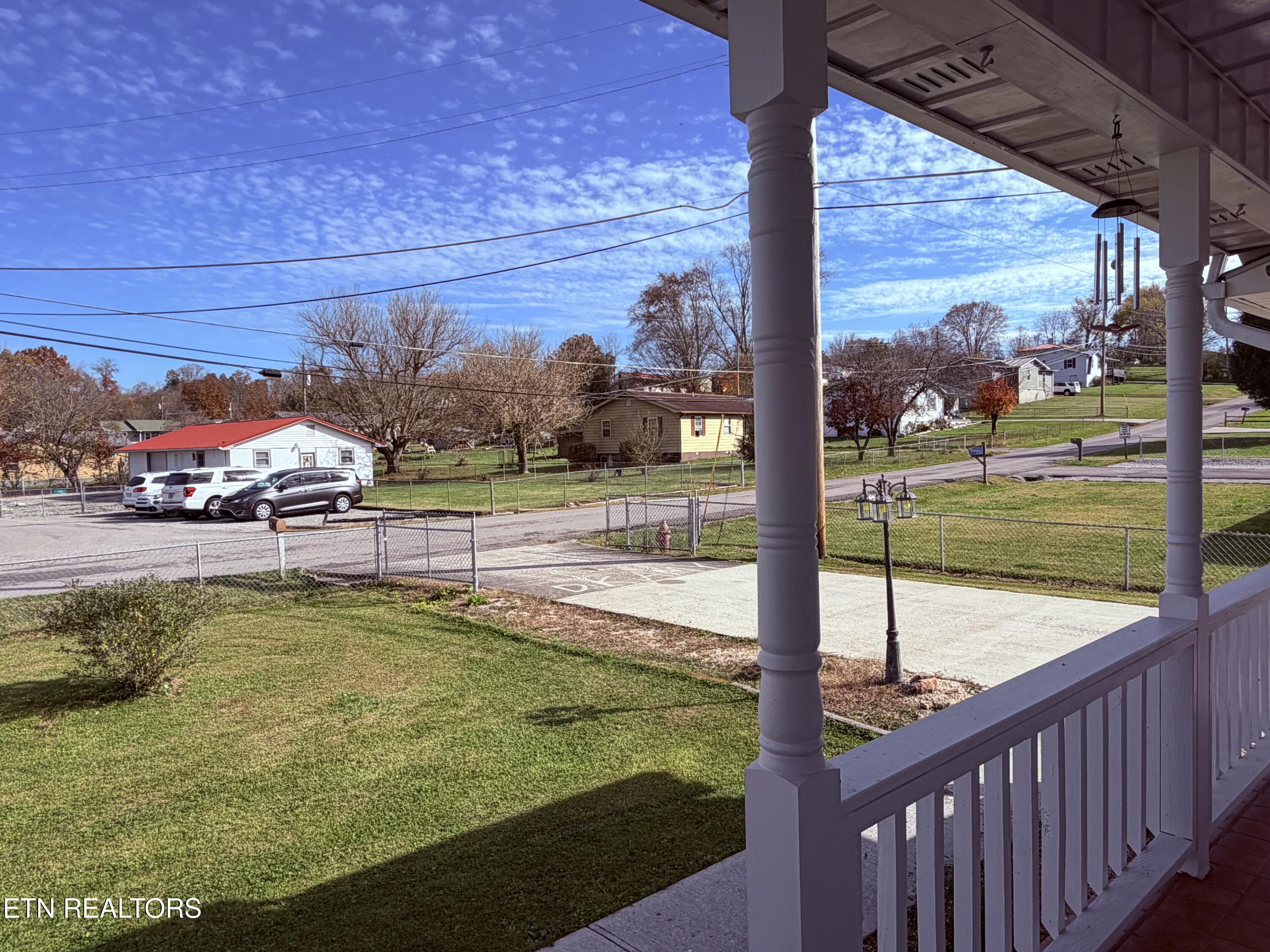 246 Valley View Road La Follette, TN 37766 - Photo 5 of 34 IMG_3907