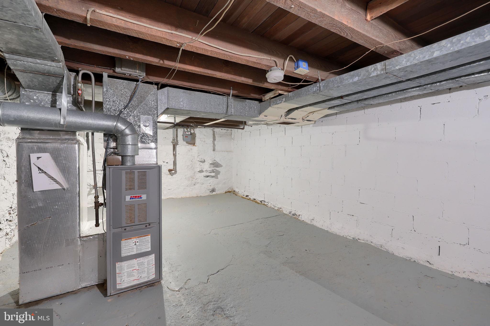 528 High Street Lancaster, PA 17603 - Photo 25 of 32 a view of empty room